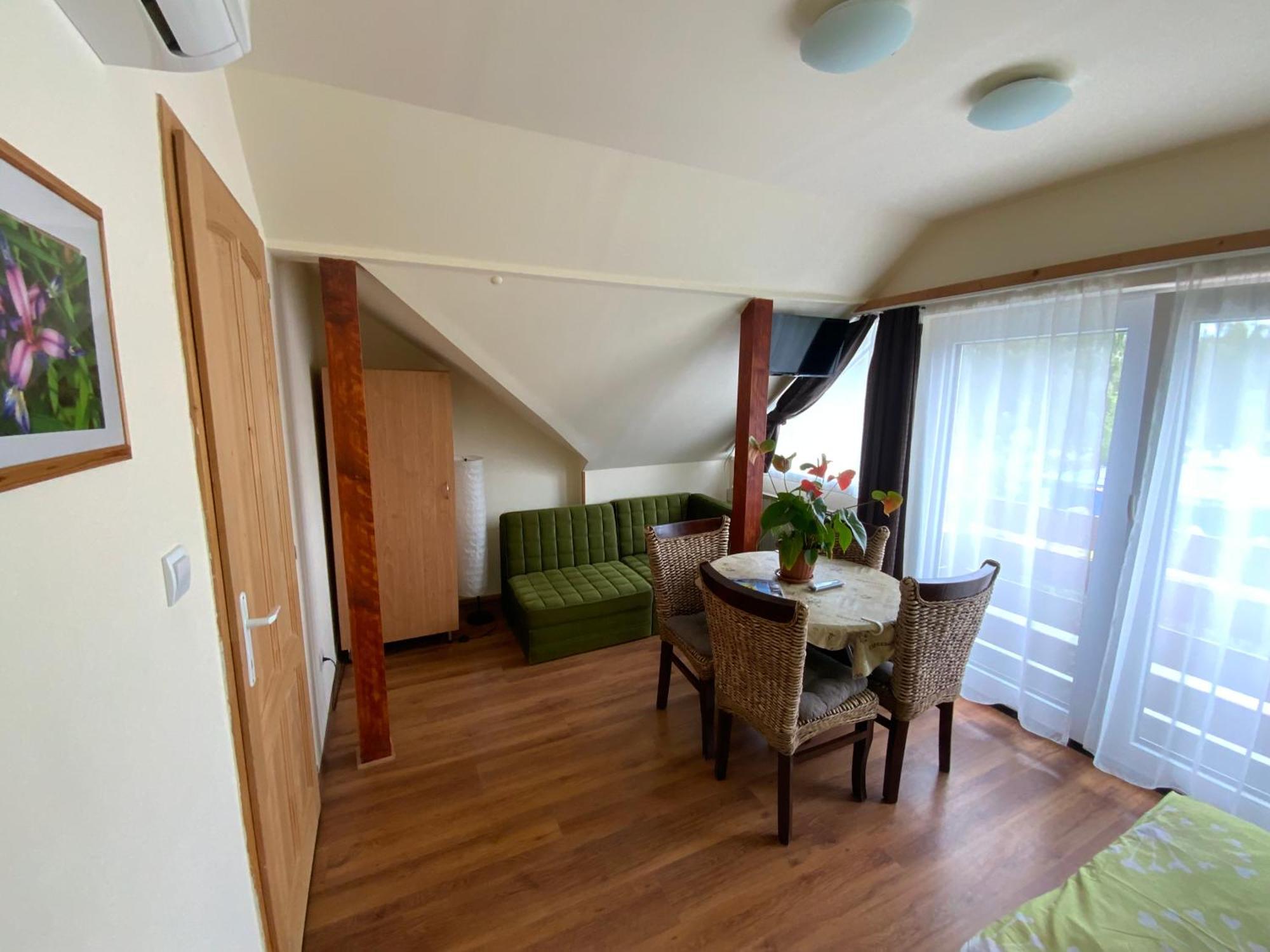 Elso Fecske Apartmanok Siofok Dış mekan fotoğraf