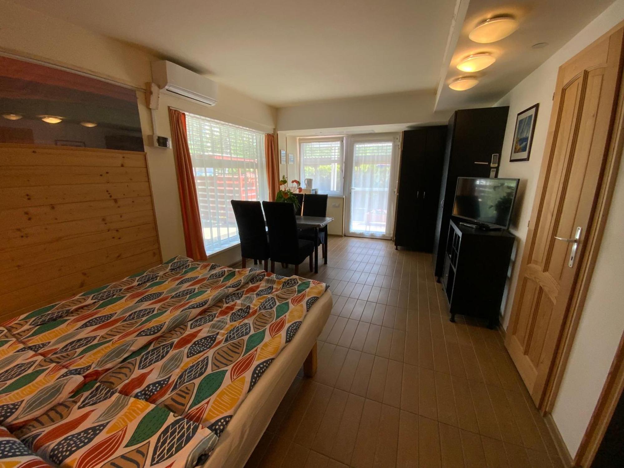Elso Fecske Apartmanok Siofok Dış mekan fotoğraf